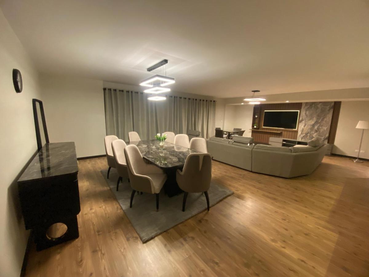 Ferienwohnung Luxury 3Br Pool View Near Airport! Kairo Exterior foto