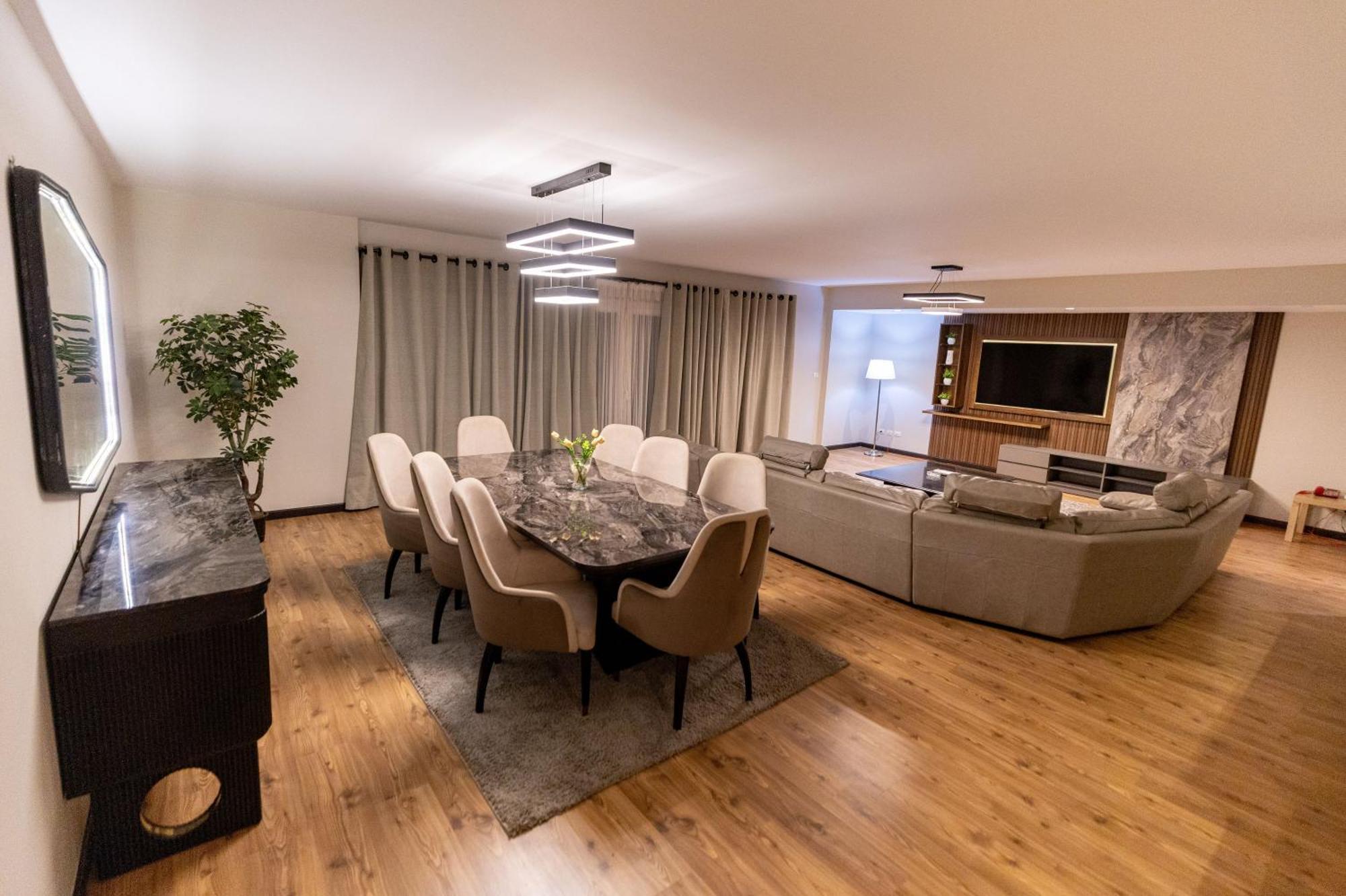 Ferienwohnung Luxury 3Br Pool View Near Airport! Kairo Exterior foto