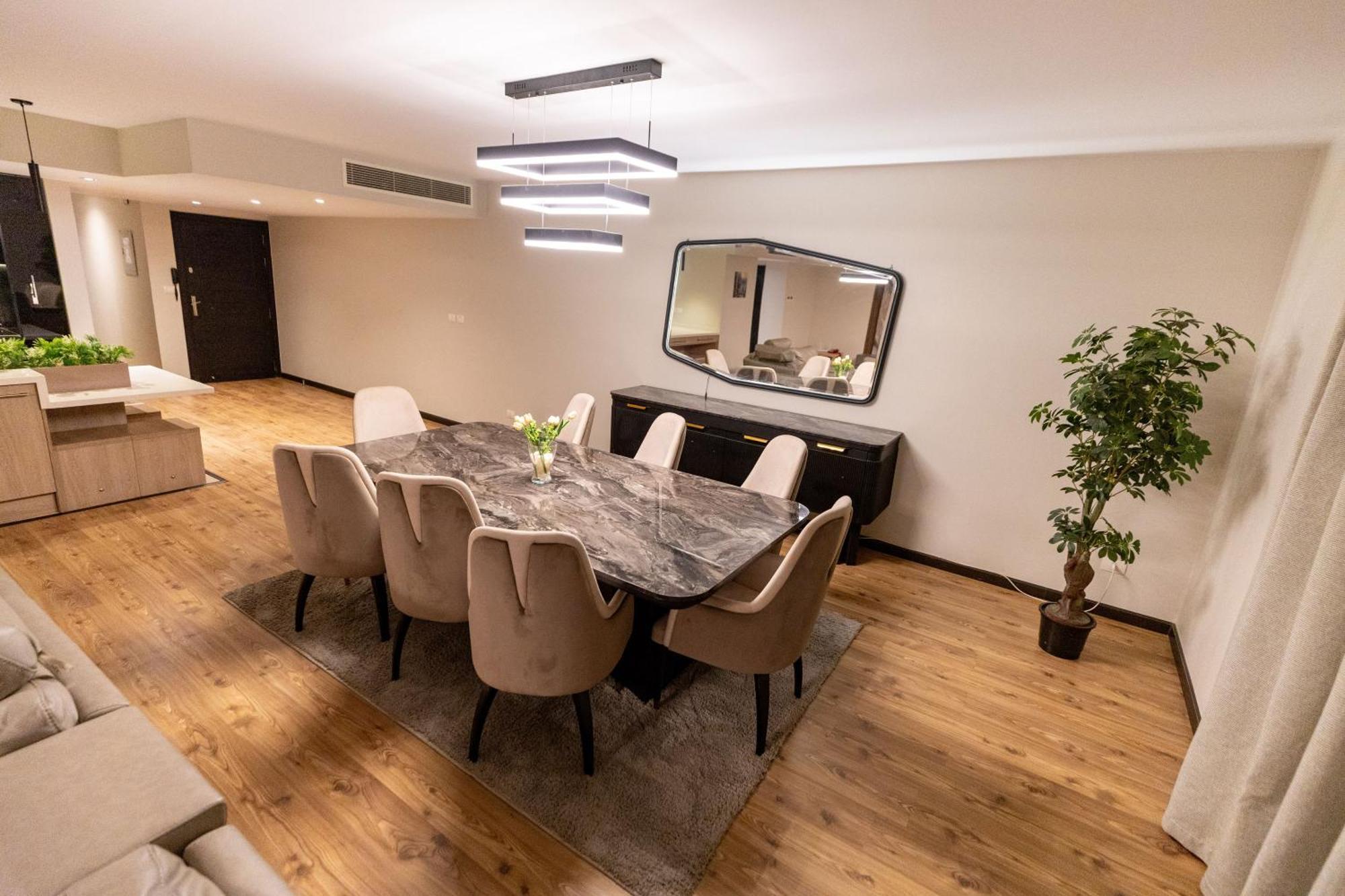 Ferienwohnung Luxury 3Br Pool View Near Airport! Kairo Exterior foto